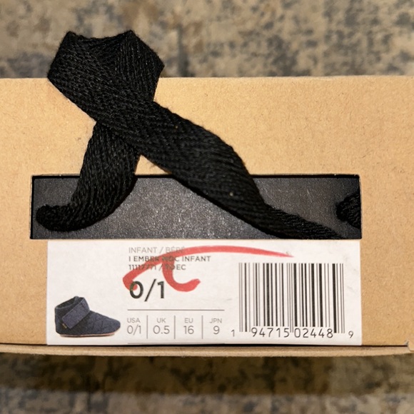 NEW TEVA INFANTS EMBER MOC. - Picture 9 of 9